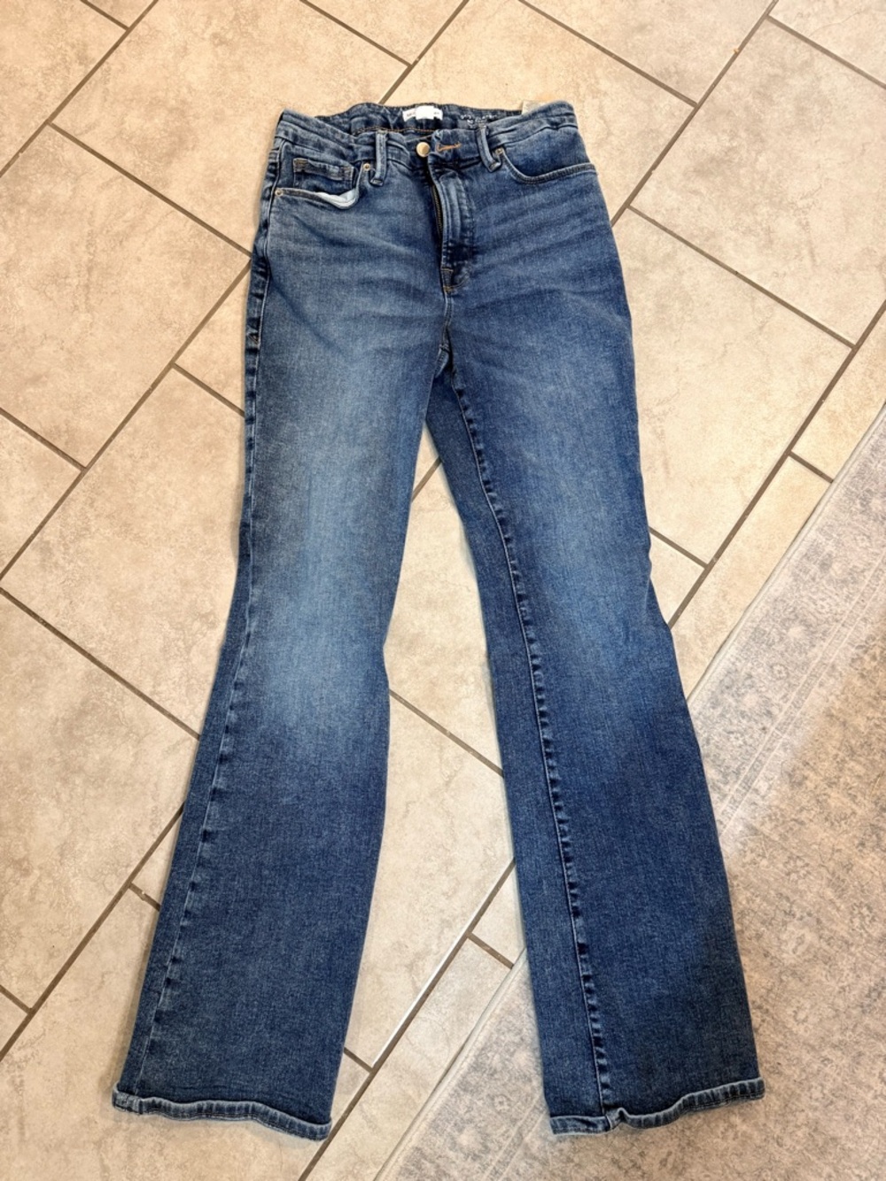 Good American Dark Blue Bootleg Compression Jeans
